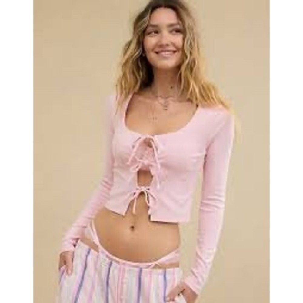 Aerie Pink Long Sleeve Tie Front Crop Top Scoop Neck Ribbed S P